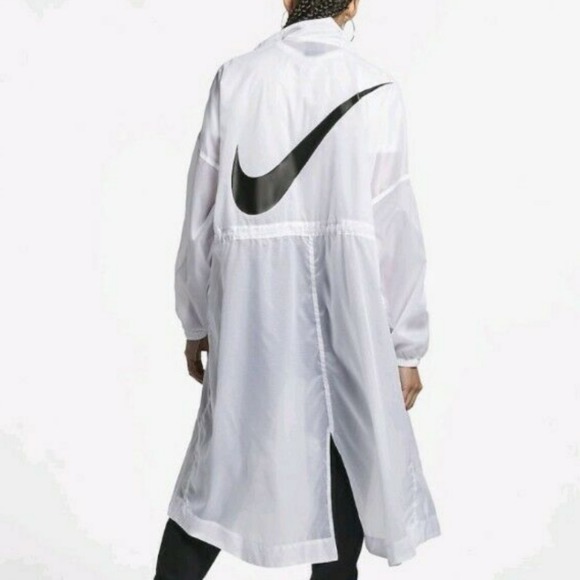 nike lightweight parka swoosh